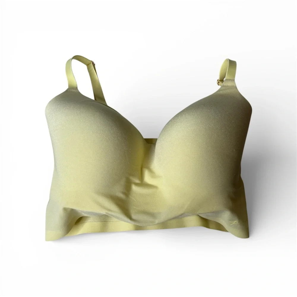 Pink Victorias Secret Bralette Womens S-DD Pale Yellow Smooth Wireless Push Up